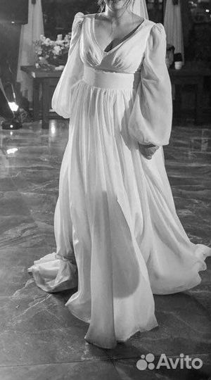 Свадебное платье