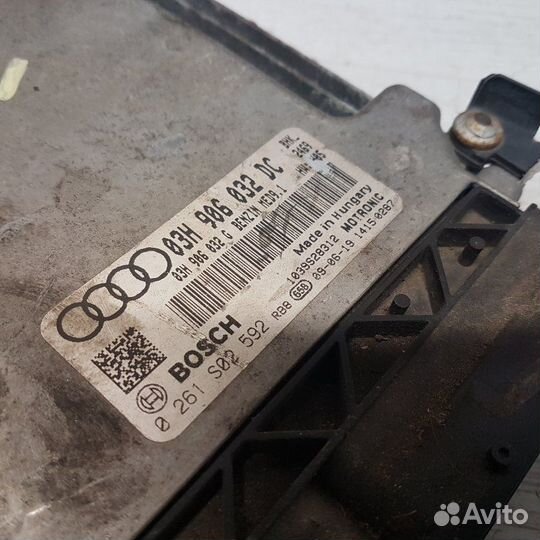 Блок управления двс Audi Q7 4L 2009