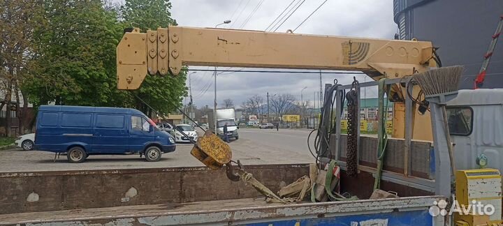 Продаю кму