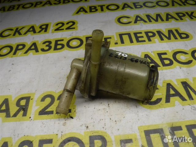 Бачок гидроусилителя Toyota Camry XV10 1991-1996