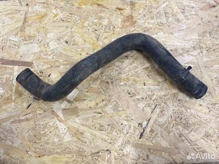 Патрубок радиатора Hyundai Tucson 2004 -2011