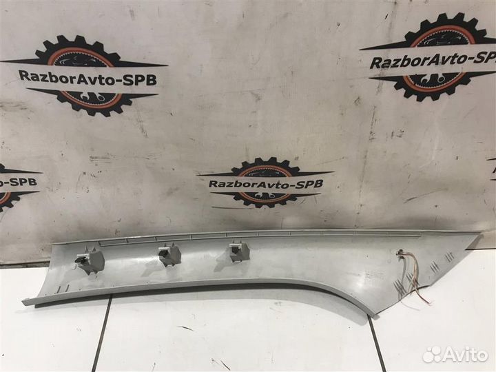 Обшивка стойки VW Polo Sedan