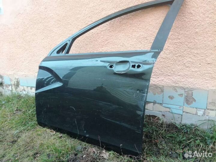 Двери на LADA vesta передняя левая и задняя левая