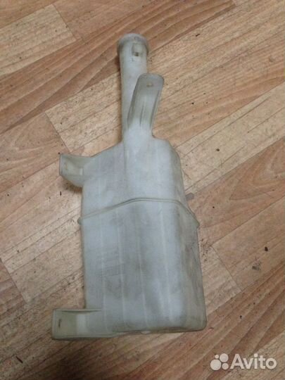 Бачок расширительный Mazda xedos 6