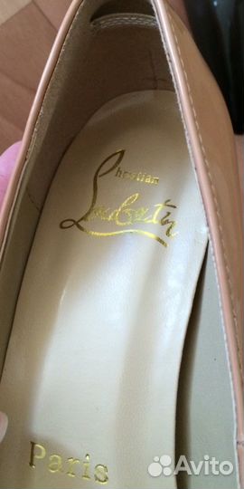 Туфли лодочки на каблуке