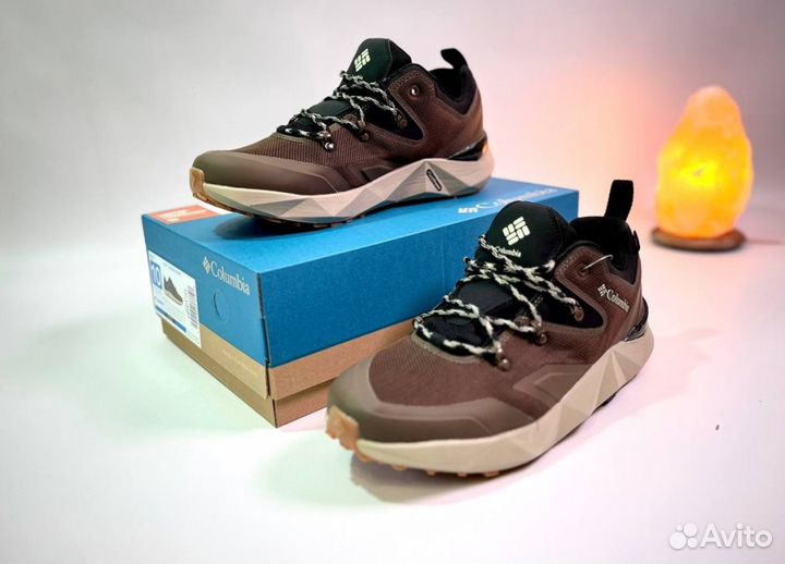 Кроссовки Columbia модные