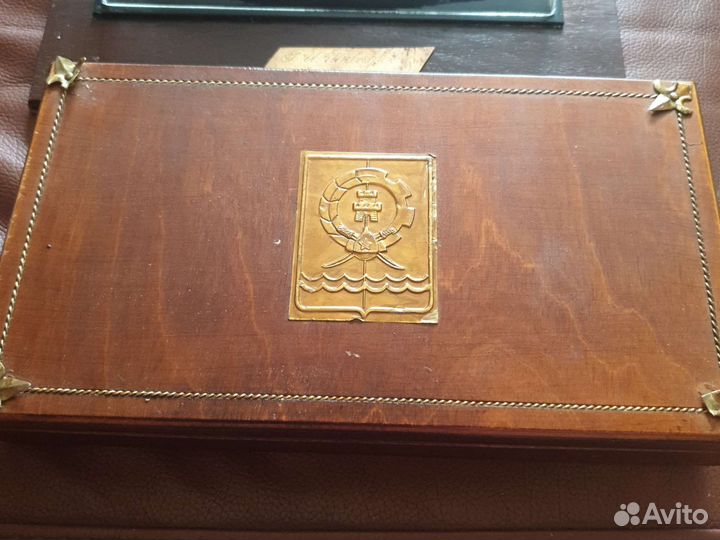 Набор настольный,сувениры из 70 -ых