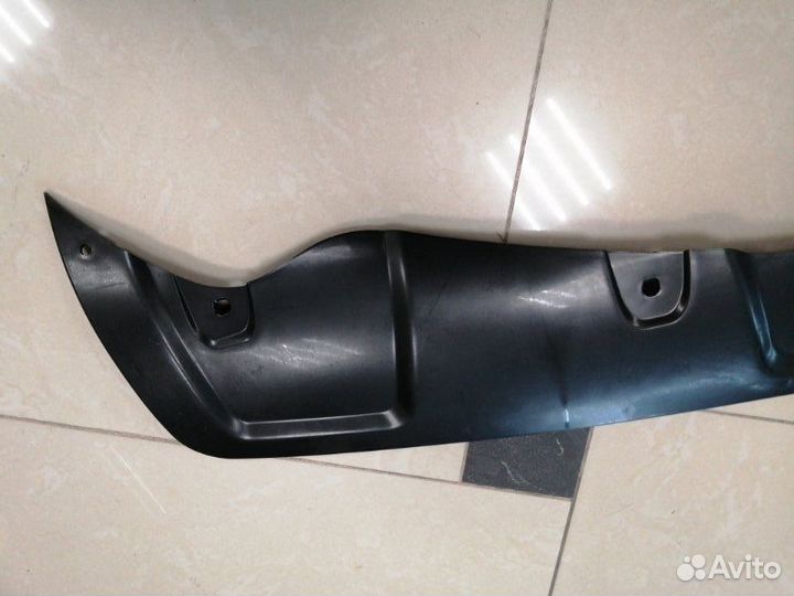 Накладка заднего бампера нижняя задняя Great Wall