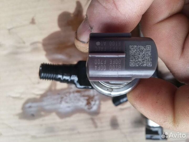 Форсунка дизельная электрическая Subaru Forester