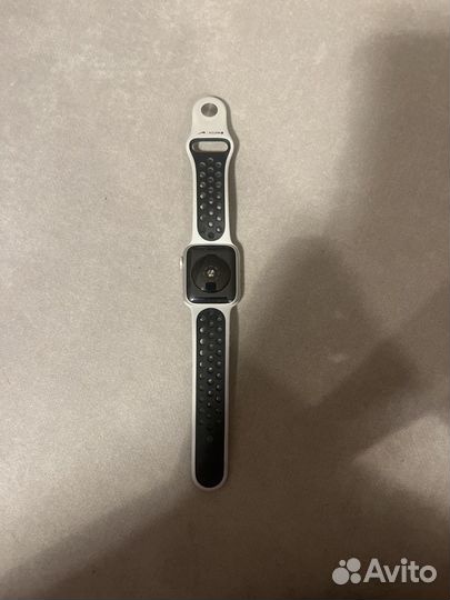 Apple watch se nike