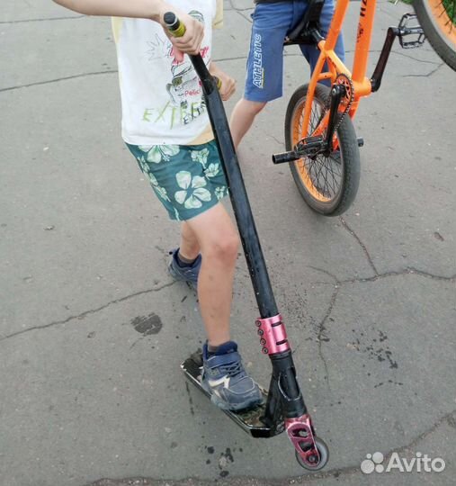 Трюковой самокат