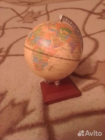 Глобус на английском языке