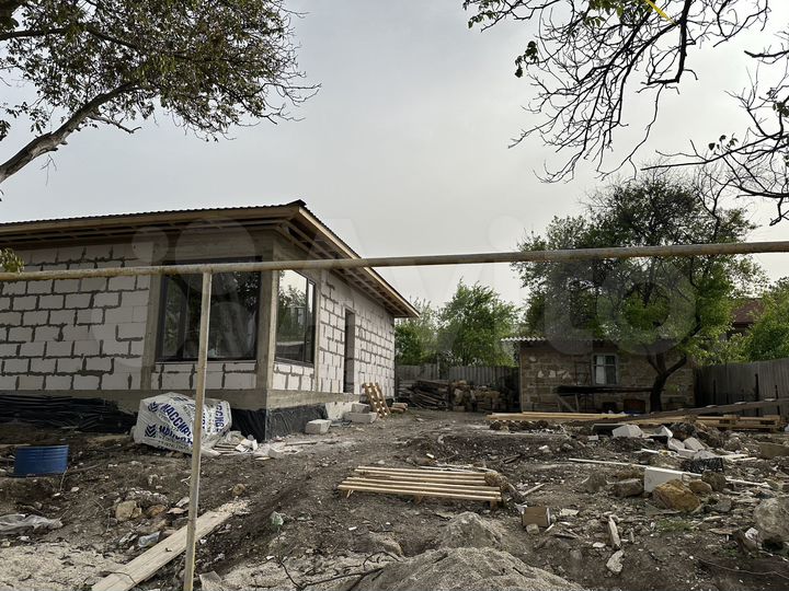 Дом 83 м² на участке 4,18 га