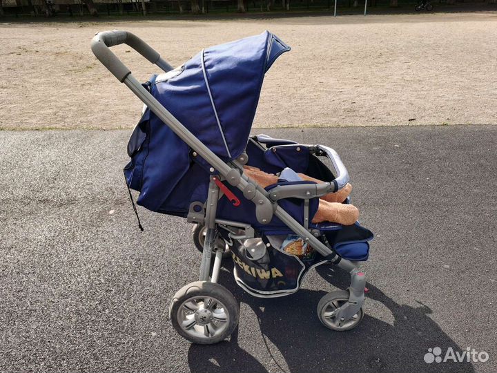 Прогулочная коляска