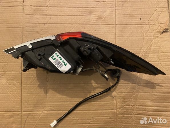 Фонарь задний правый Toyota Corolla E210