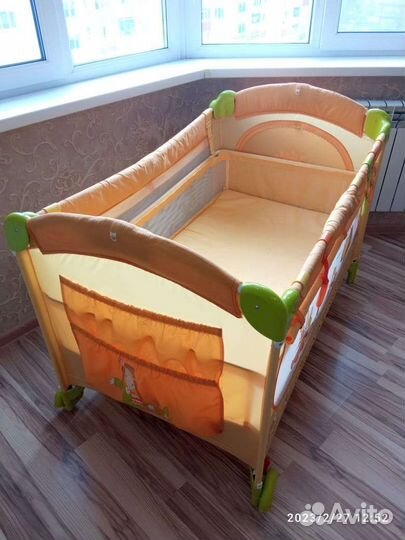 Детская кровать манеж