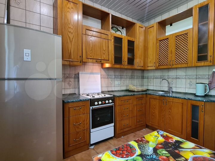 2-к. квартира, 65 м², 3/3 эт.