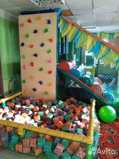Детский игровой лабиринт