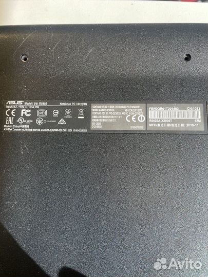 Ноутбук asus R540S на запчасти