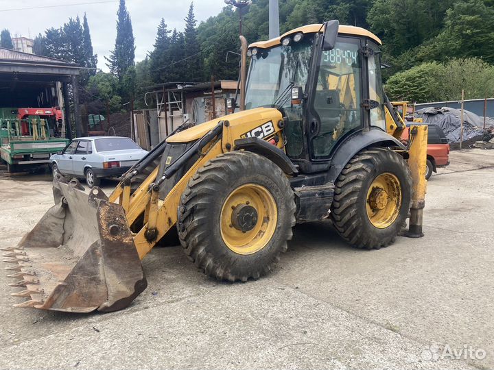 Экскаватор-погрузчик JCB 3CX SM, 2011