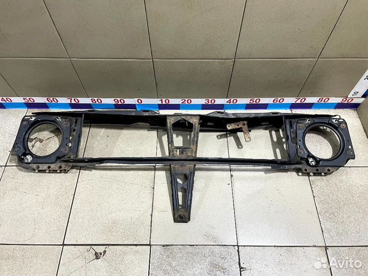 Панель передняя VW Golf II