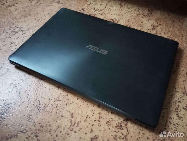 Ноутбук asus