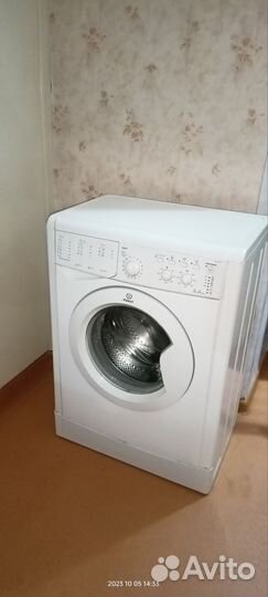 Стиральная машина indesit