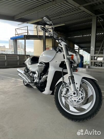 Suzuki Intruder M1800R (Suzuki Boulevard M109R)