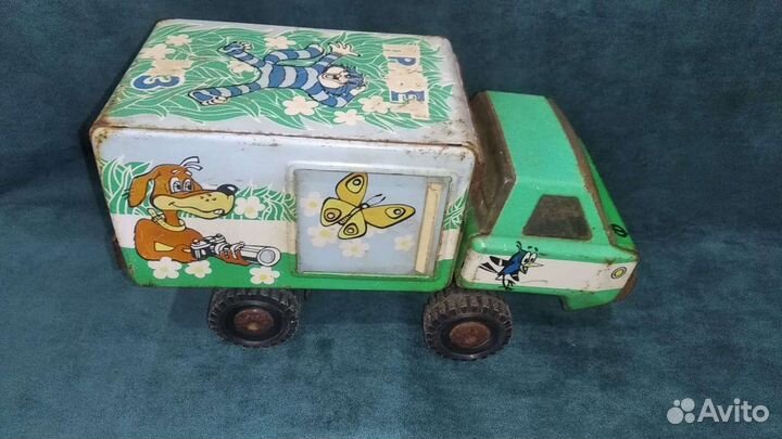 Железные игрушки из СССР машинки