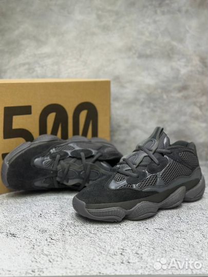 Кроссовки Adidas Yeezy Boost 500