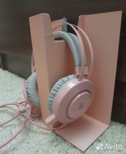 Игровые наушники с микрофоном bloody G521 розовые