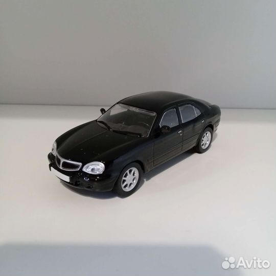 Модель автомобиля Волга газ-3111 1:43