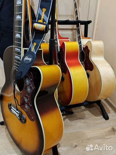 Акустическая гитара gibson J200 новая