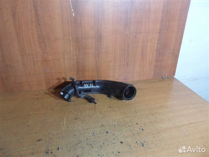 Патрубок воздушный 03C145673H Audi A1 8X1 caxa 1.4
