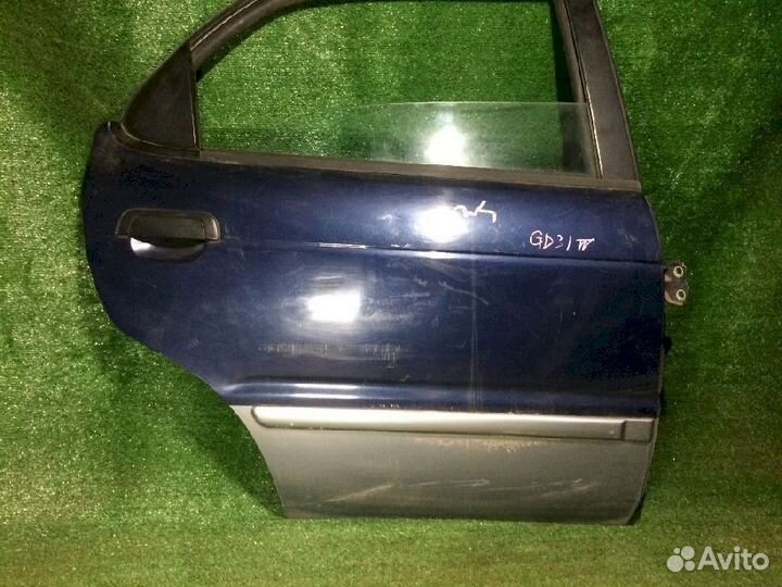 Дверь задняя правая Suzuki Cultus GD21S Синяя ржав