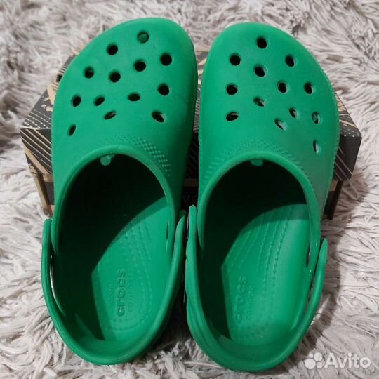 Crocs