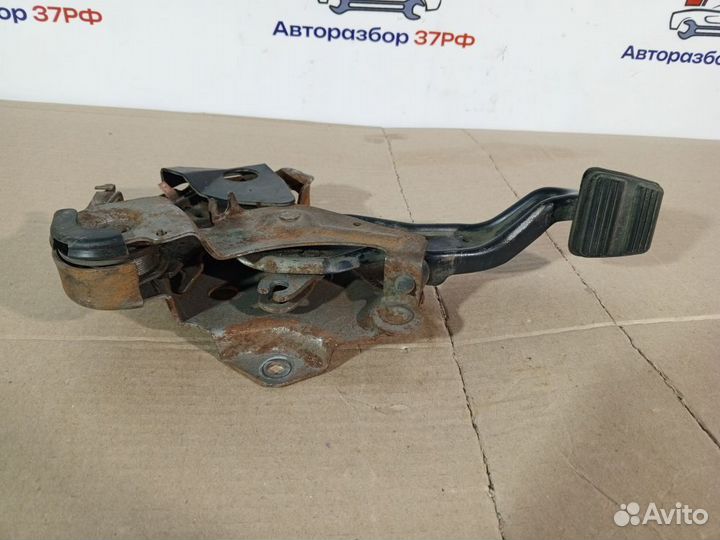 Механизм ручника Chevrolet Blazer