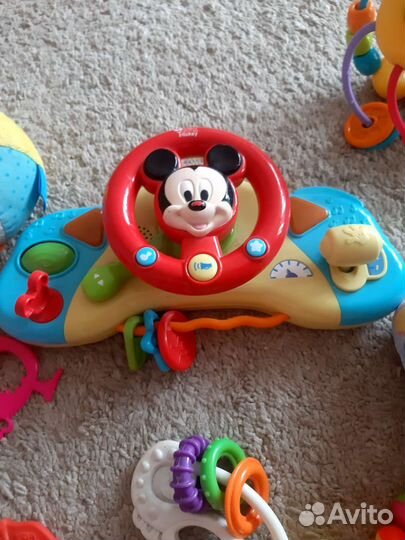 Развивающие игрушки пакетом