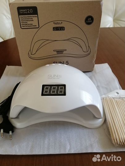 Лампа для сушки ногтей