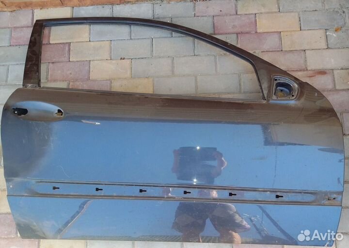 Дверь правая Мерседес 203 купе