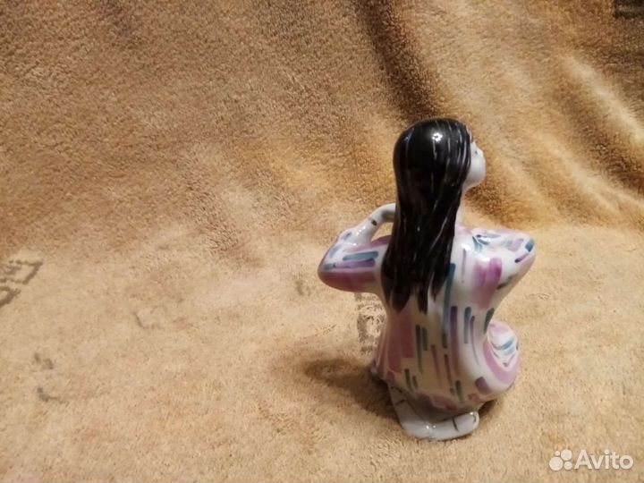 Статуэтка фарфоровая лфз