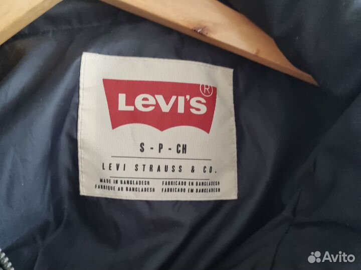 Куртка ветровка мужская Levis