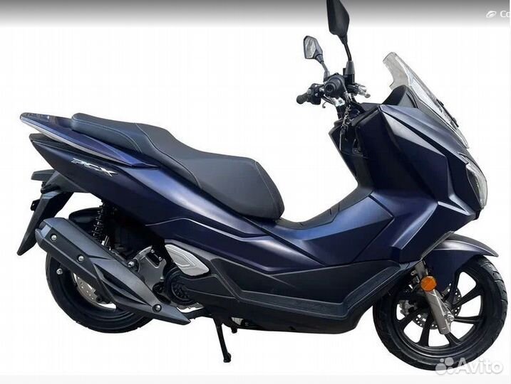 Скутер X-motors PCX - 200cc (replica Honda PCX)