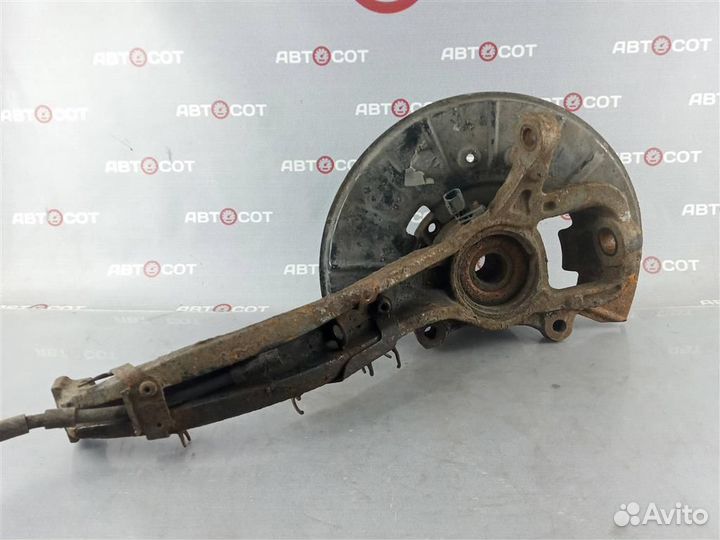 Кулак поворотный передний правый VW Touareg 7L 20