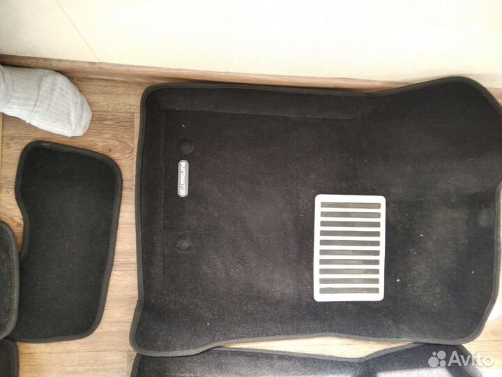 Автомобильные коврики