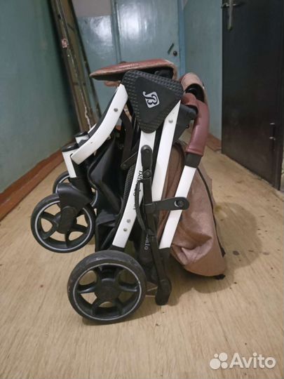 Прогулочная коляска бу