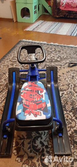 Детский снегокат