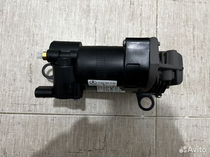 Пневмокомпрессор S-Class W221