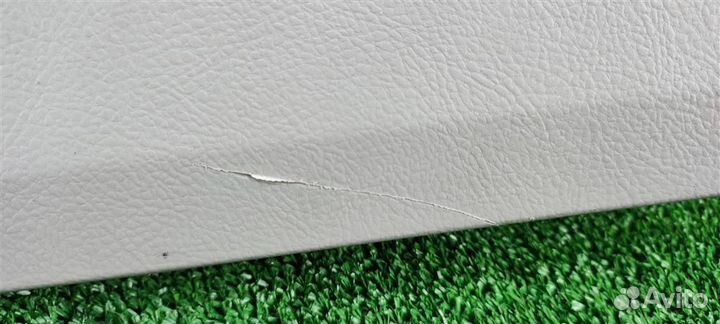 Обшивка крышки багажника Lexus RX400H 2007