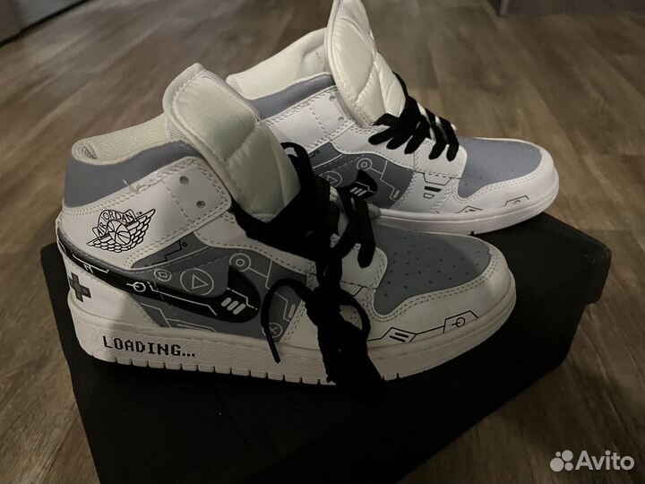 Кроссовки jordan